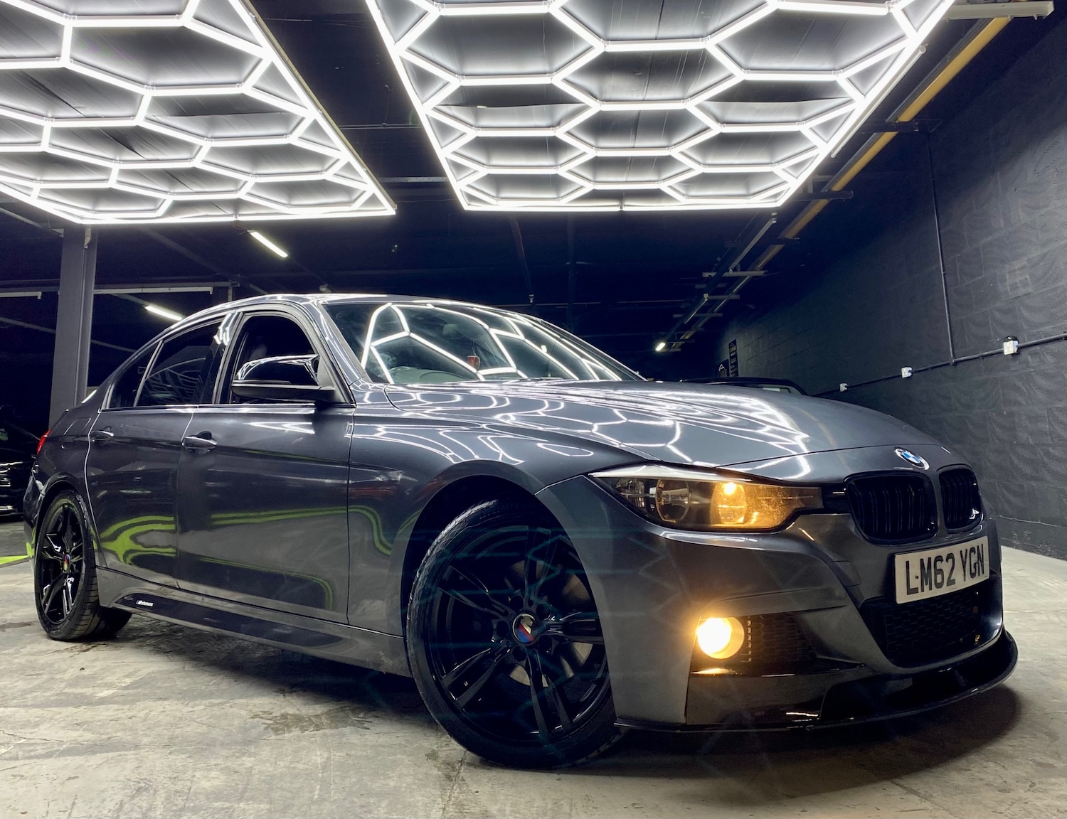 Used BMW 3 Series 2012 for sale - 78018776: Photo 3