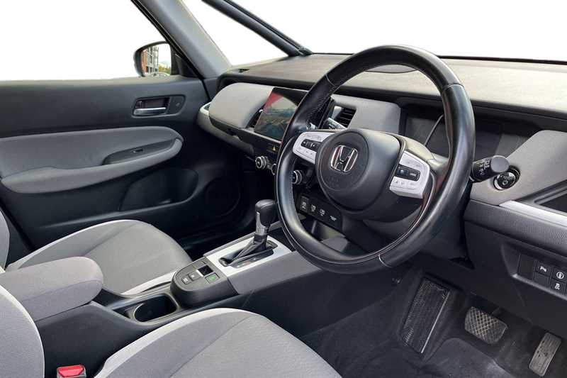 Used Honda Jazz 2020 for sale - 76705799: Photo 13