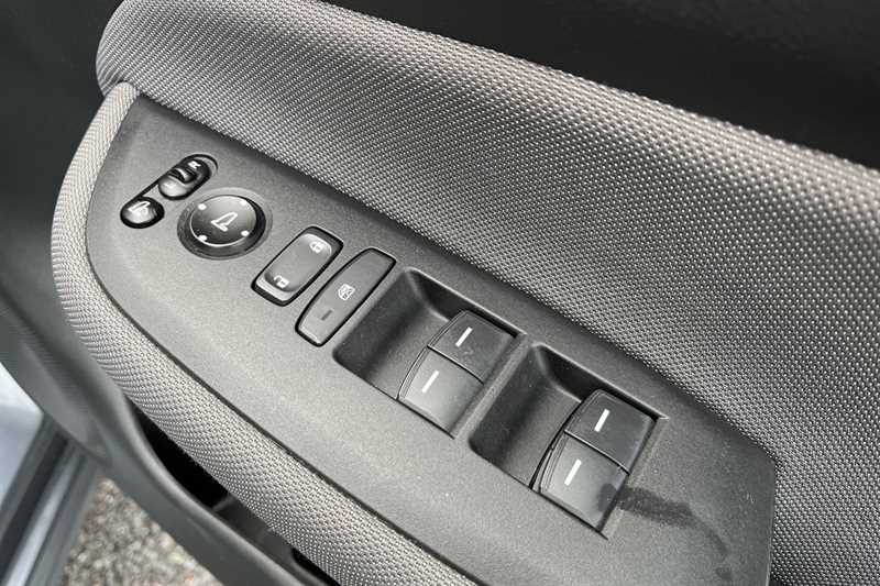 Used Honda Jazz 2020 for sale - 76705799: Photo 18