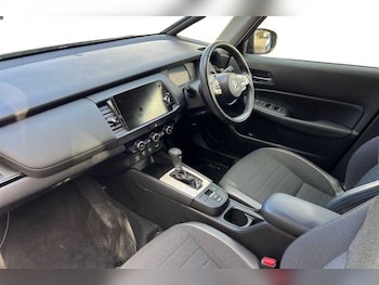 Used Honda Jazz 2023 for sale - 77810366: Photo