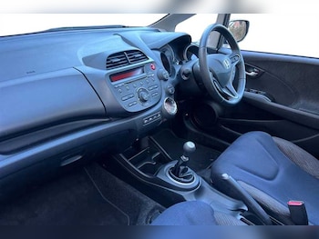 Used Honda Jazz 2012 for sale - 77614853: Photo