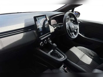 Used Renault Clio 2023 for sale - 78786323: Photo