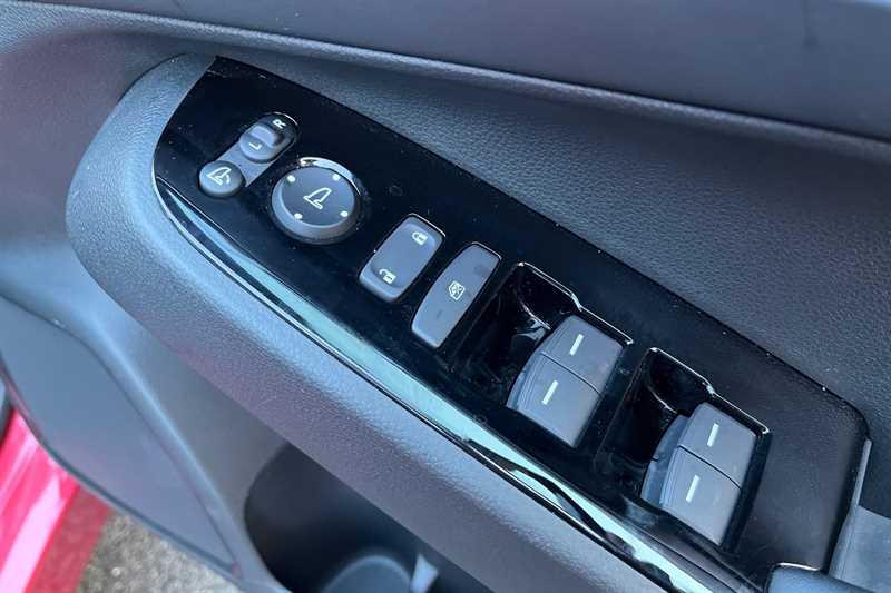 Used Honda HR-V 2021 for sale - 77307877: Photo 18