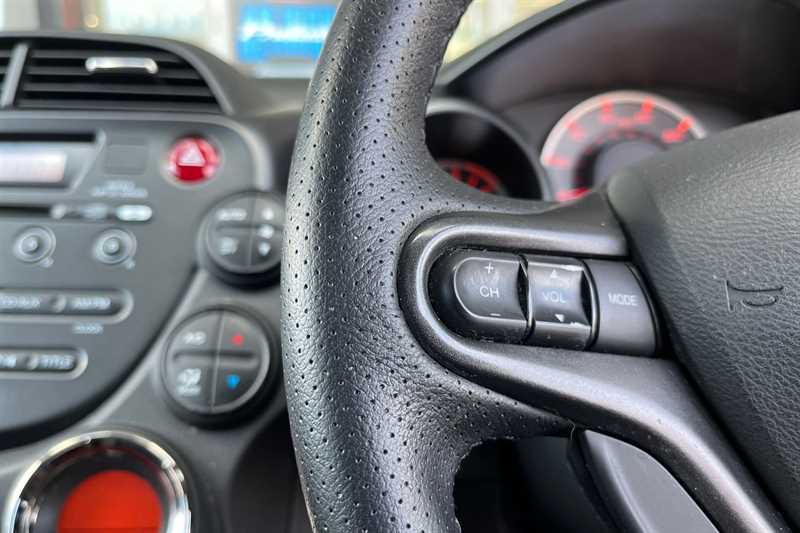 Used Honda Jazz 2015 for sale - 77855876: Photo 17