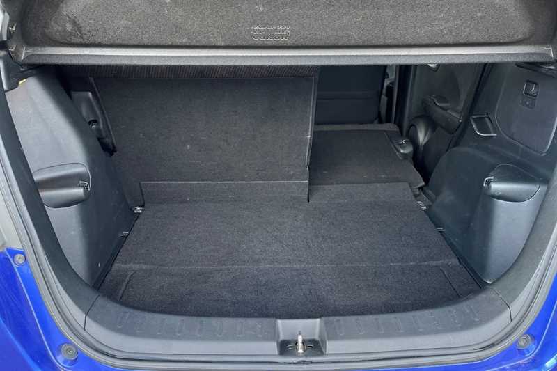 Used Honda Jazz 2015 for sale - 77855876: Photo 21