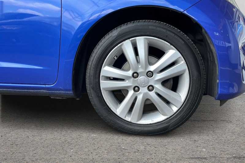 Used Honda Jazz 2015 for sale - 77855876: Photo 9