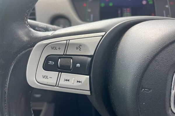 Used Honda Jazz 2022 for sale - 76248680: Photo 17