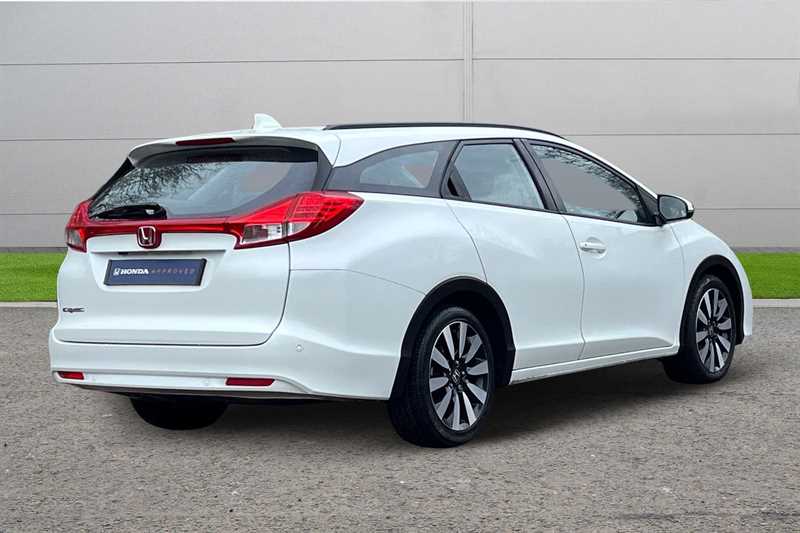 Used Honda Civic 2016 for sale - 77600610: Photo 12