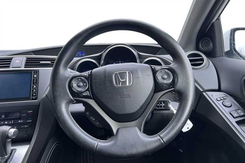 Used Honda Civic 2016 for sale - 77600610: Photo 13