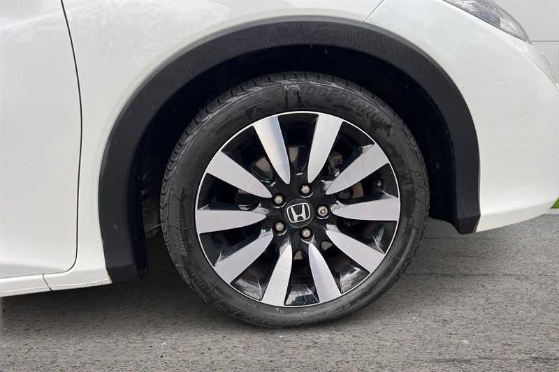 Used Honda Civic 2016 for sale - 77600610: Photo 9