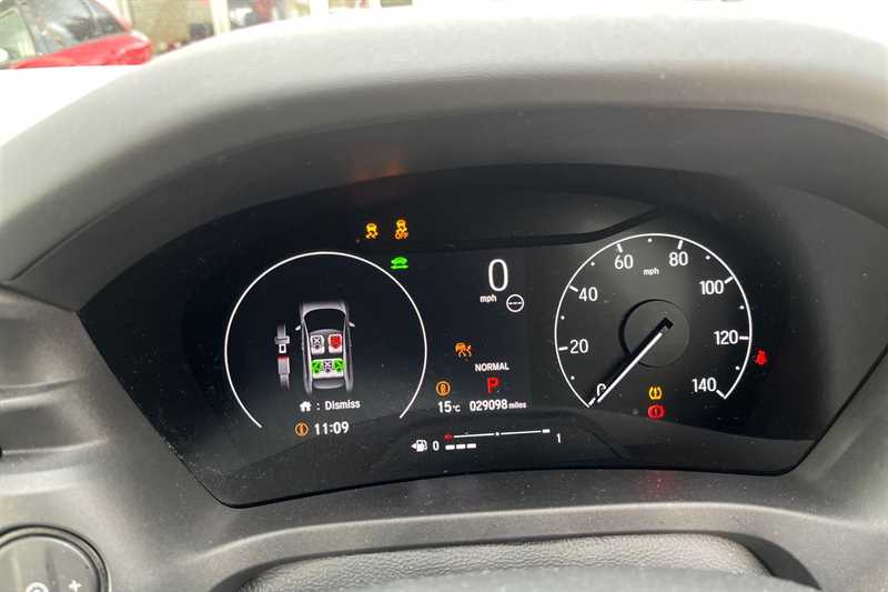 Used Honda HR-V 2022 for sale - 76100103: Photo 11
