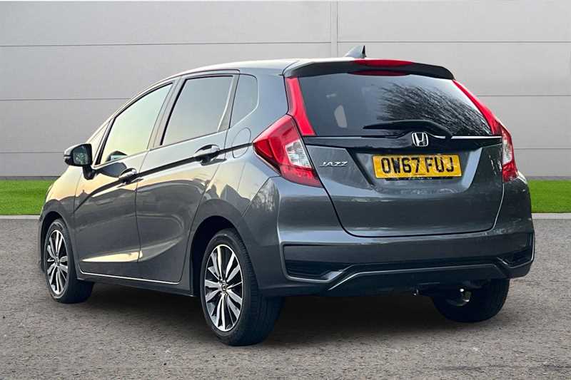 Used Honda Jazz 2018 for sale - 76610110: Photo 3