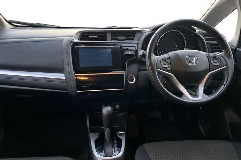 Used Honda Jazz 2018 for sale - 76610110: Photo 4