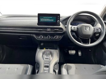 Used Honda ZR-V 2025 for sale - 77996850: Photo