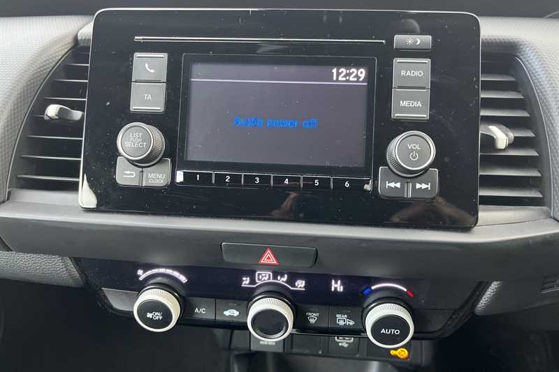 Used Honda Jazz 2021 for sale - 76610043: Photo 16