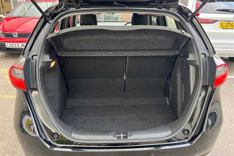 Used Honda Jazz 2021 for sale - 76610043: Photo 20