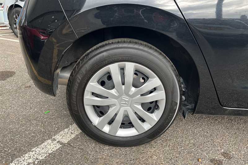 Used Honda Jazz 2021 for sale - 76610043: Photo 9