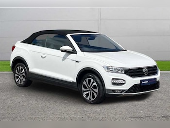 Used Volkswagen T-Roc 2021 for sale - 79256999: Photo