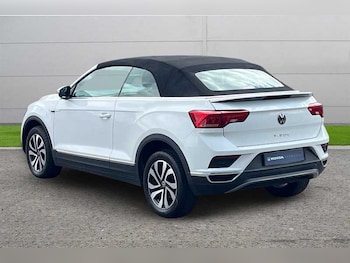 Used Volkswagen T-Roc 2021 for sale - 79256999: Photo