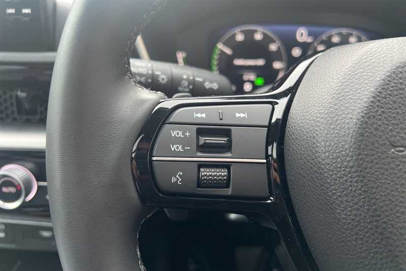 Used Honda CR-V 2025 for sale - 77480364: Photo 17