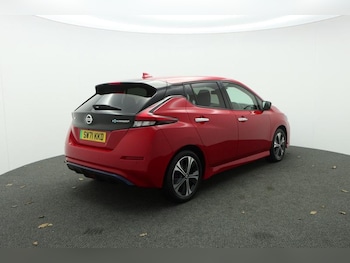Used Nissan Leaf 2022 for sale - 77435533: Photo