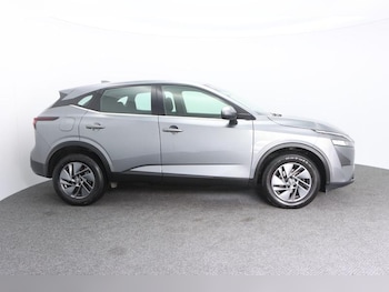 Used Nissan Qashqai 2023 for sale - 78543016: Photo