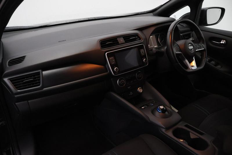 Used Nissan Leaf 2021 for sale - 77116985: Photo 10