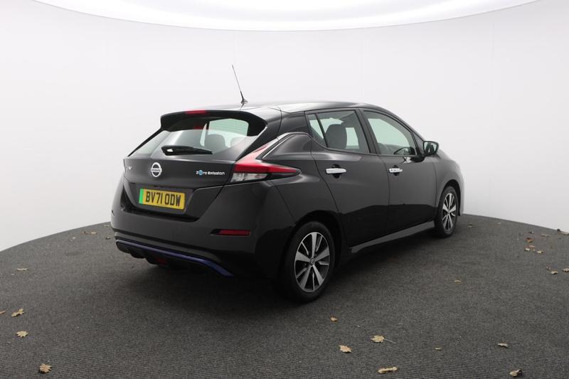 Used Nissan Leaf 2021 for sale - 77116985: Photo 3
