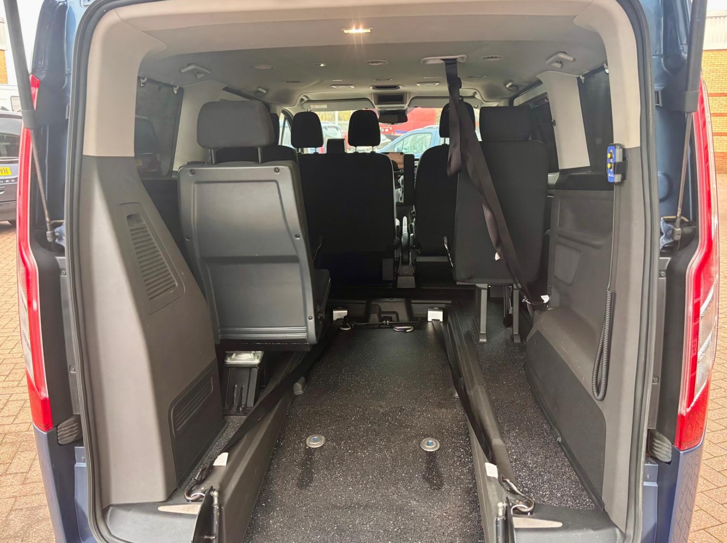 Used Ford Tourneo Custom 2018 for sale - 76479956: Photo 11