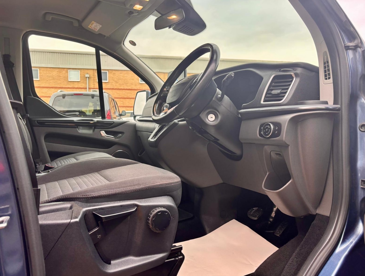 Used Ford Tourneo Custom 2018 for sale - 76479956: Photo 17