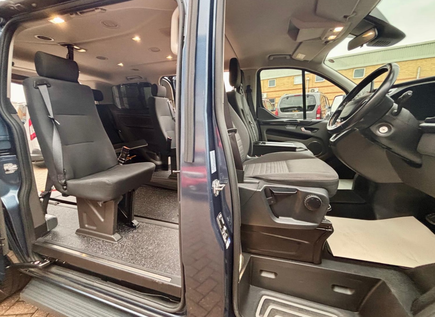 Used Ford Tourneo Custom 2018 for sale - 76479956: Photo 20