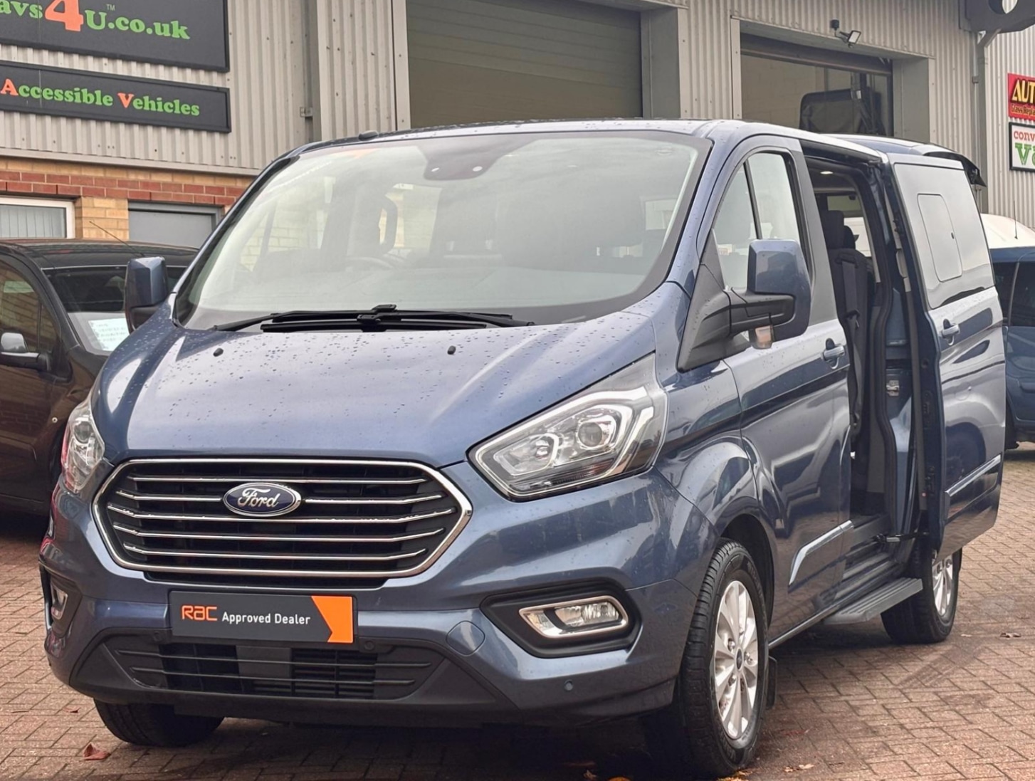 Used Ford Tourneo Custom 2018 for sale - 76479956: Photo 28