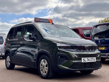 Used Peugeot Rifter 2024 for sale - 78421404: Photo