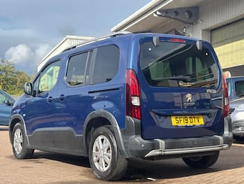 Used Peugeot Rifter 2019 for sale - 79836009: Photo