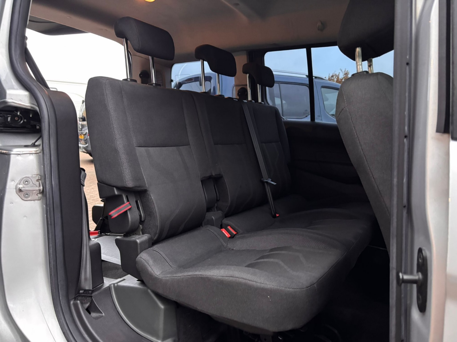 Used Ford Grand Tourneo Connect 2017 for sale - 76511077: Photo 10