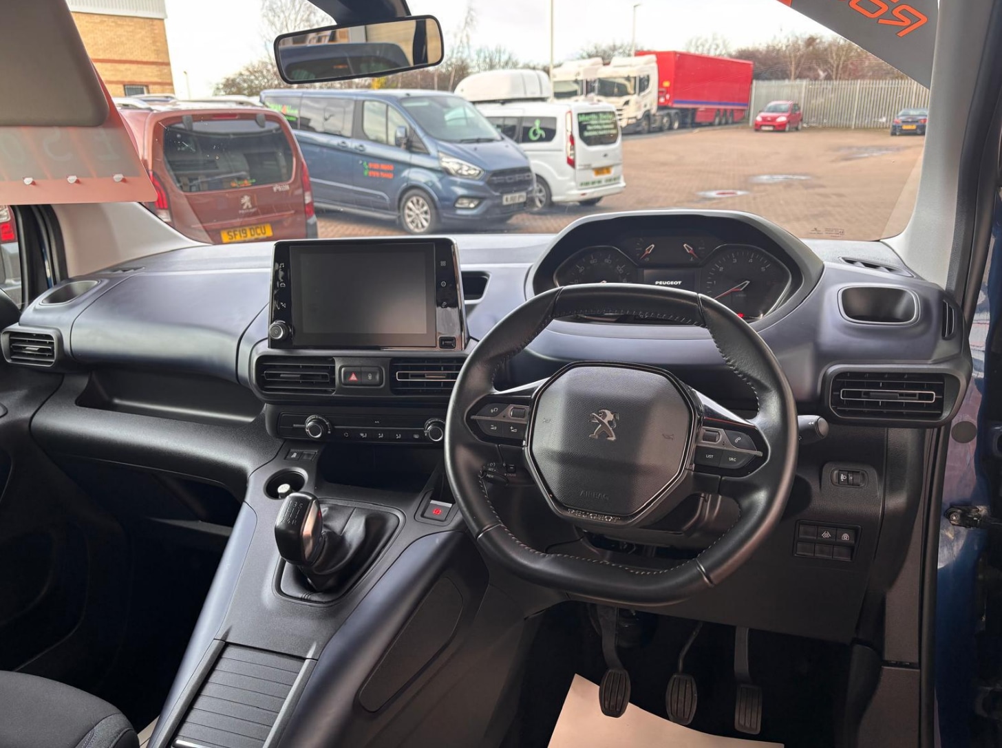 Used Peugeot Rifter 2019 for sale - 78078151: Photo 16