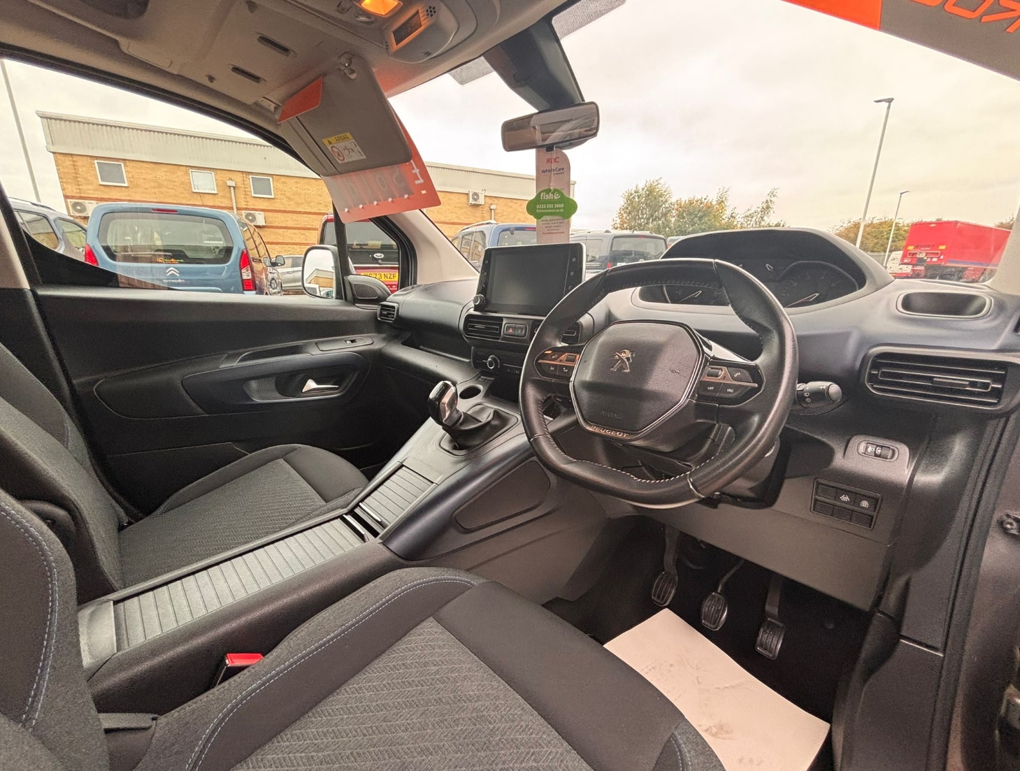 Used Peugeot Rifter 2020 for sale - 76290190: Photo 17