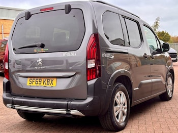 Used Peugeot Rifter 2020 for sale - 76290190: Photo