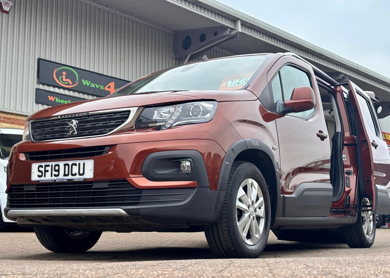 Used Peugeot Rifter 2019 for sale - 76290414: Photo 1