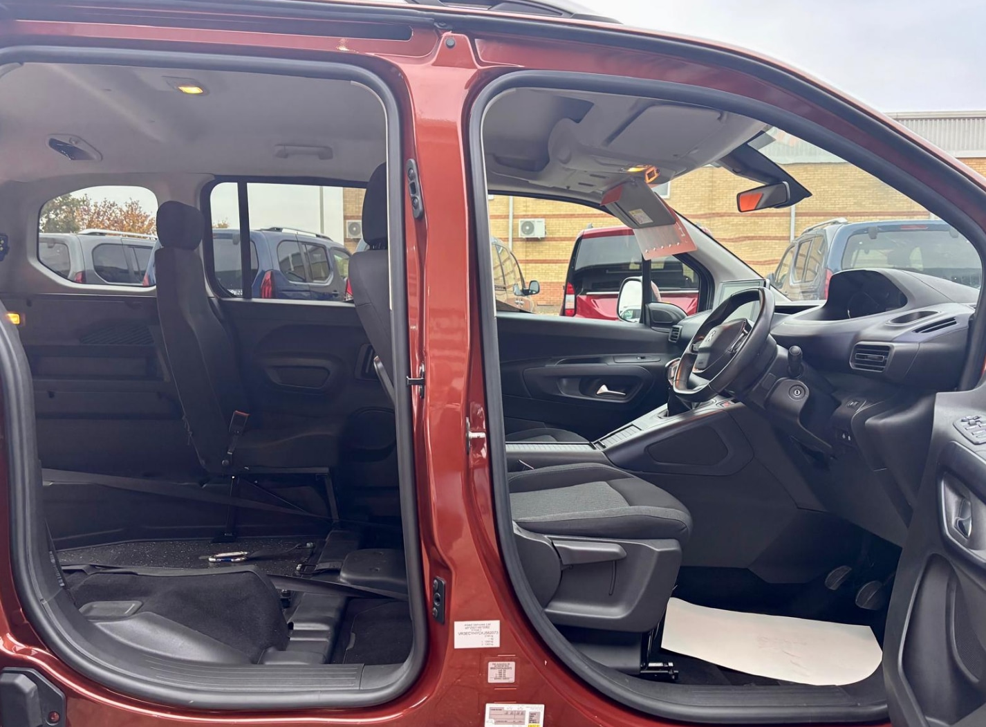 Used Peugeot Rifter 2019 for sale - 76290414: Photo 17