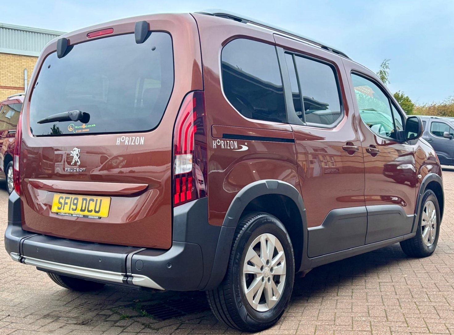 Used Peugeot Rifter 2019 for sale - 76290414: Photo 6