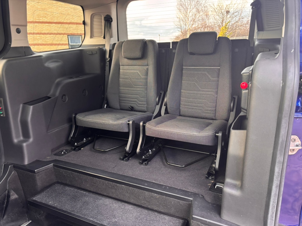 Used Ford Grand Tourneo Connect 2018 for sale - 78070746: Photo 17