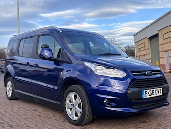 Ford Grand Tourneo Connect feature image