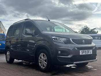 Used Peugeot Rifter 2019 for sale - 79835932: Photo