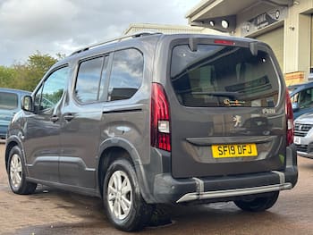 Used Peugeot Rifter 2019 for sale - 79835932: Photo