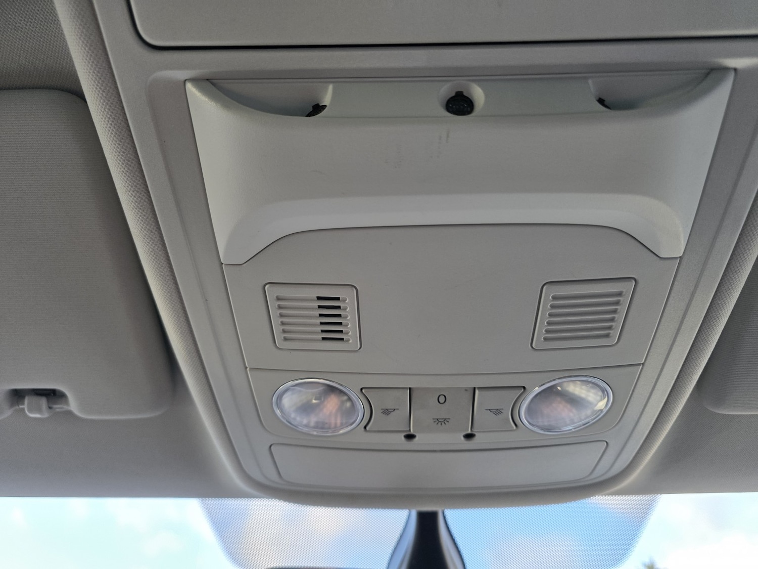 Used Volkswagen Sharan 2017 for sale - 76299116: Photo 28