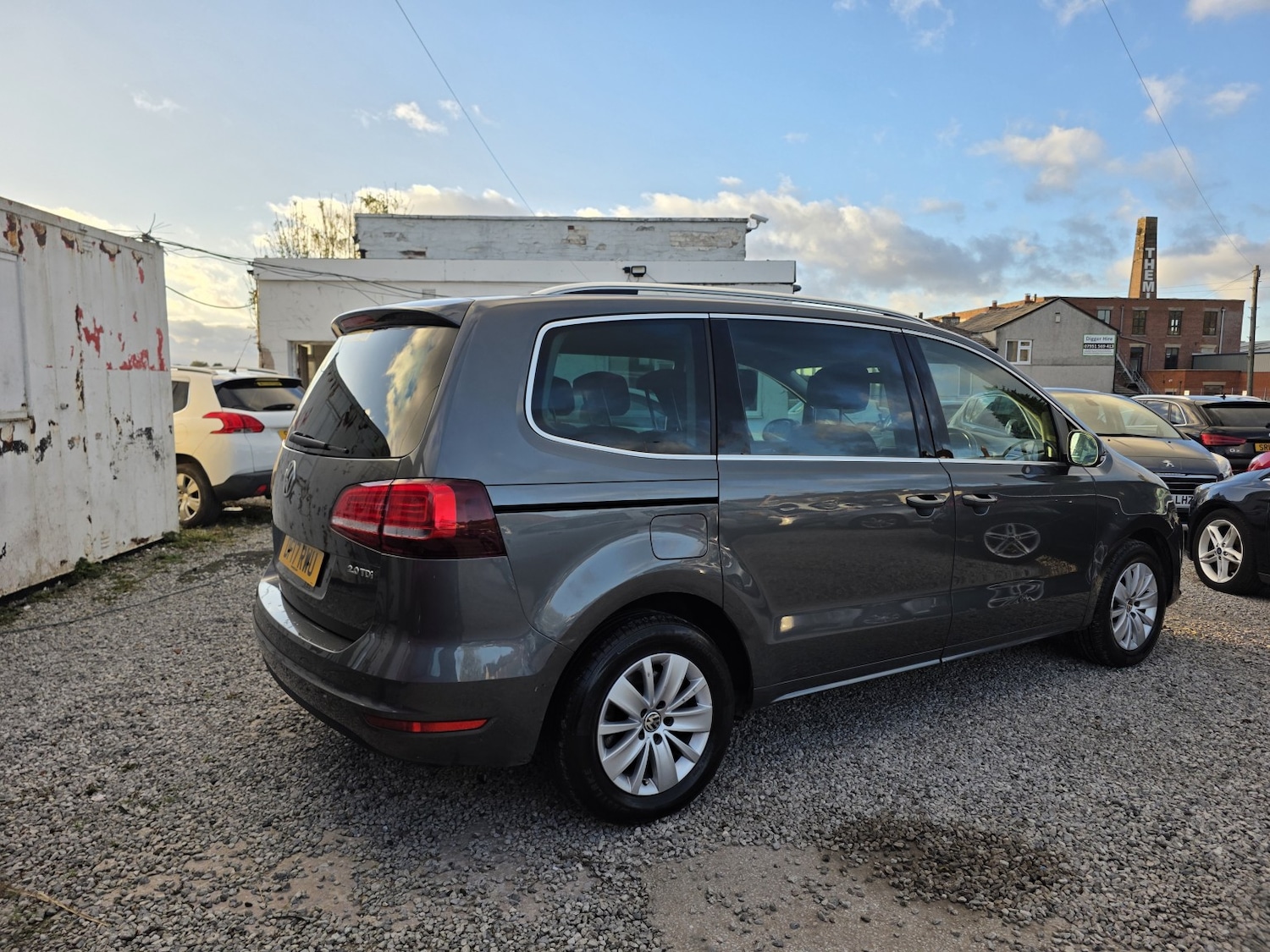Used Volkswagen Sharan 2017 for sale - 76299116: Photo 6