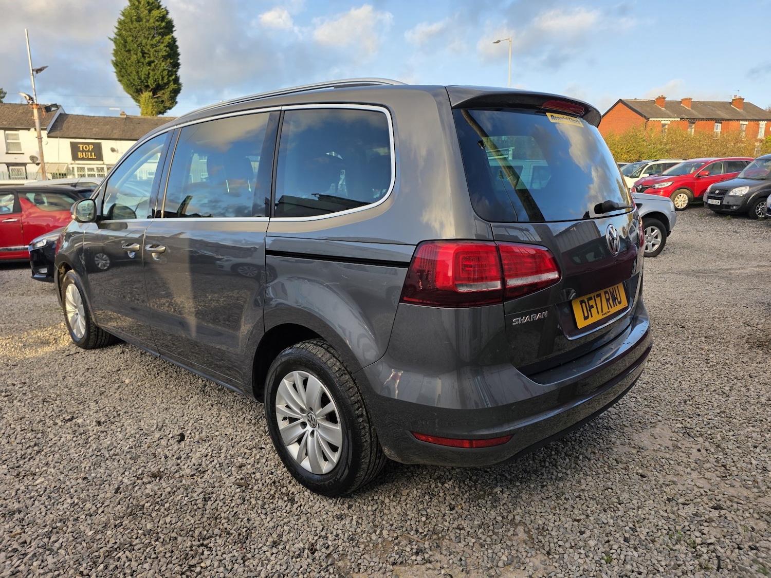 Used Volkswagen Sharan 2017 for sale - 76299116: Photo 8