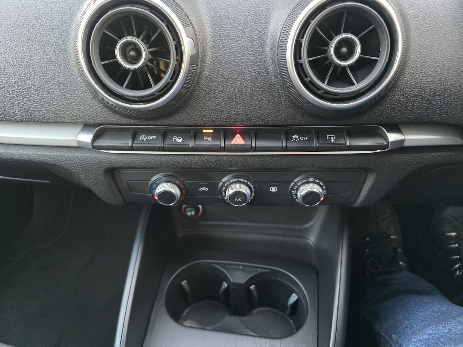 Used Audi A3 2015 for sale - 76536750: Photo 18