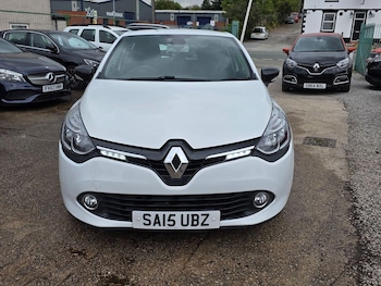 Renault - Clio